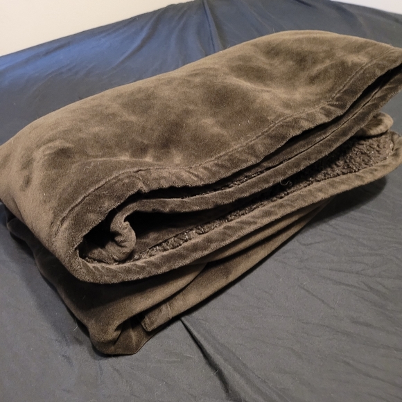 Pottery Barn Bedding Pottery Barn Throw Poshmark